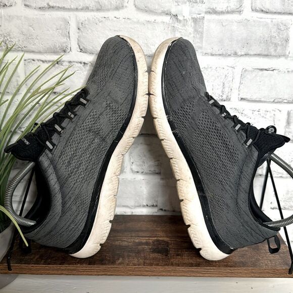 Skechers Gray Flex Fit Sneakers Size 9 - Picture 2 of 6